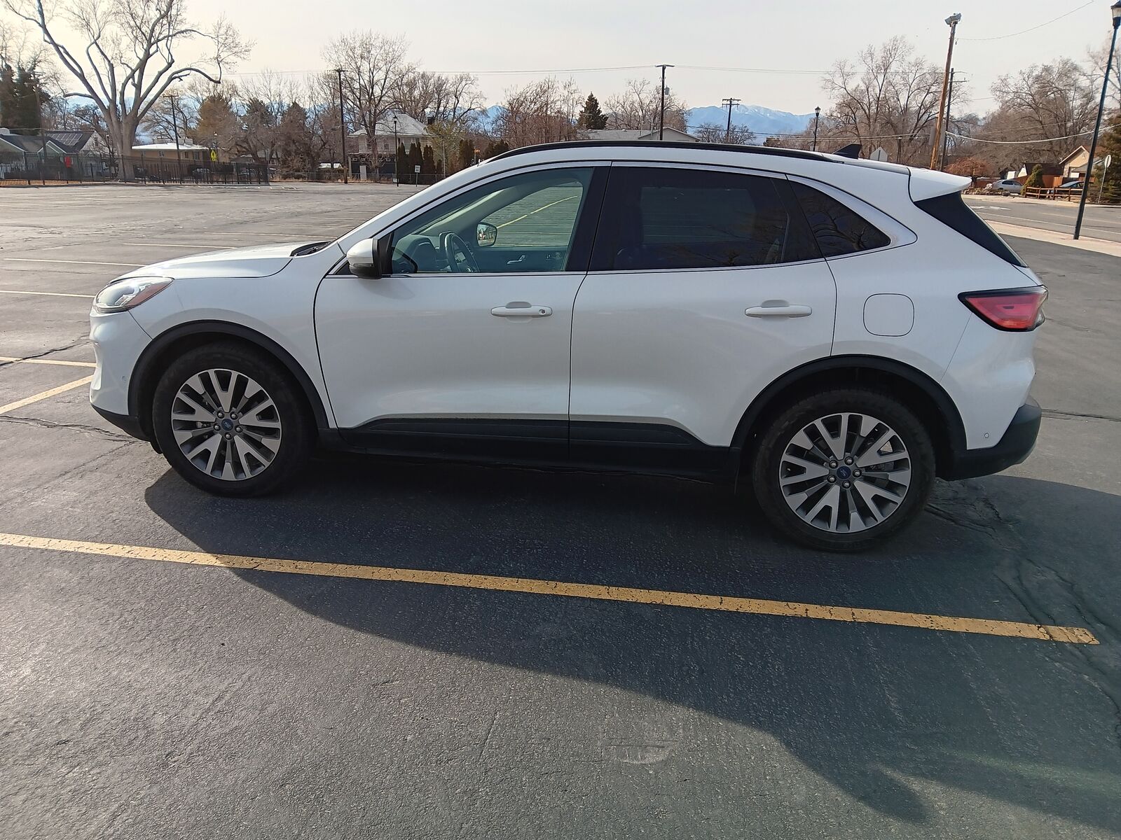 2020 FORD ESCAPE Titanium