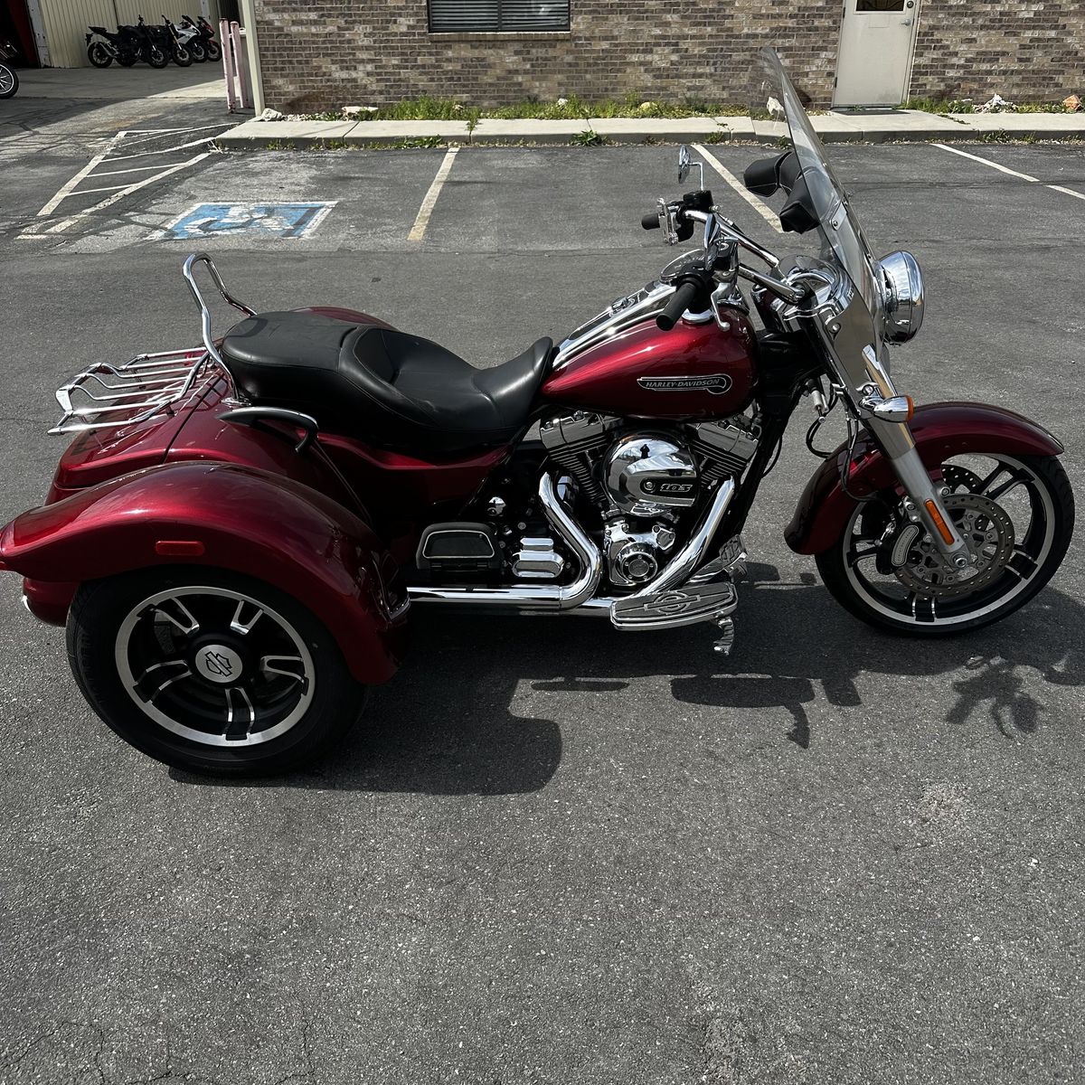 2016 Harley Davidson FreeWheeler - LOW MILES - Trike - Free Wheeler