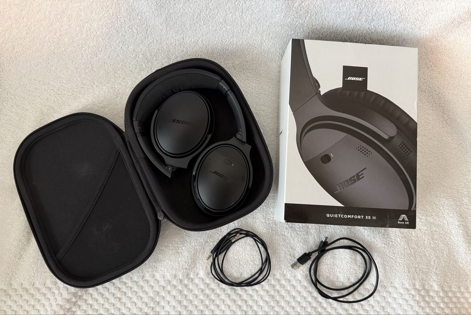 Bose QuiteComfort 35 II Bluetooth Headphones NIB