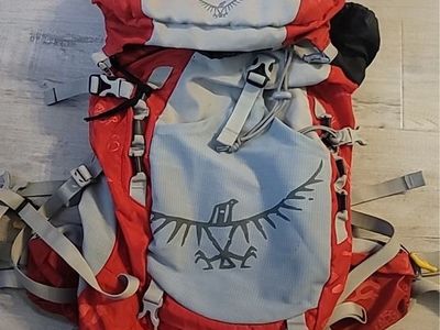 Osprey Jib 35 Airscape Youth Hiking Backpack