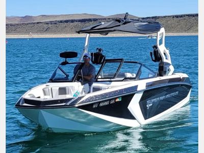 2019 Super Air Nautique G21 — PCM H5 6.2L — 327 hours