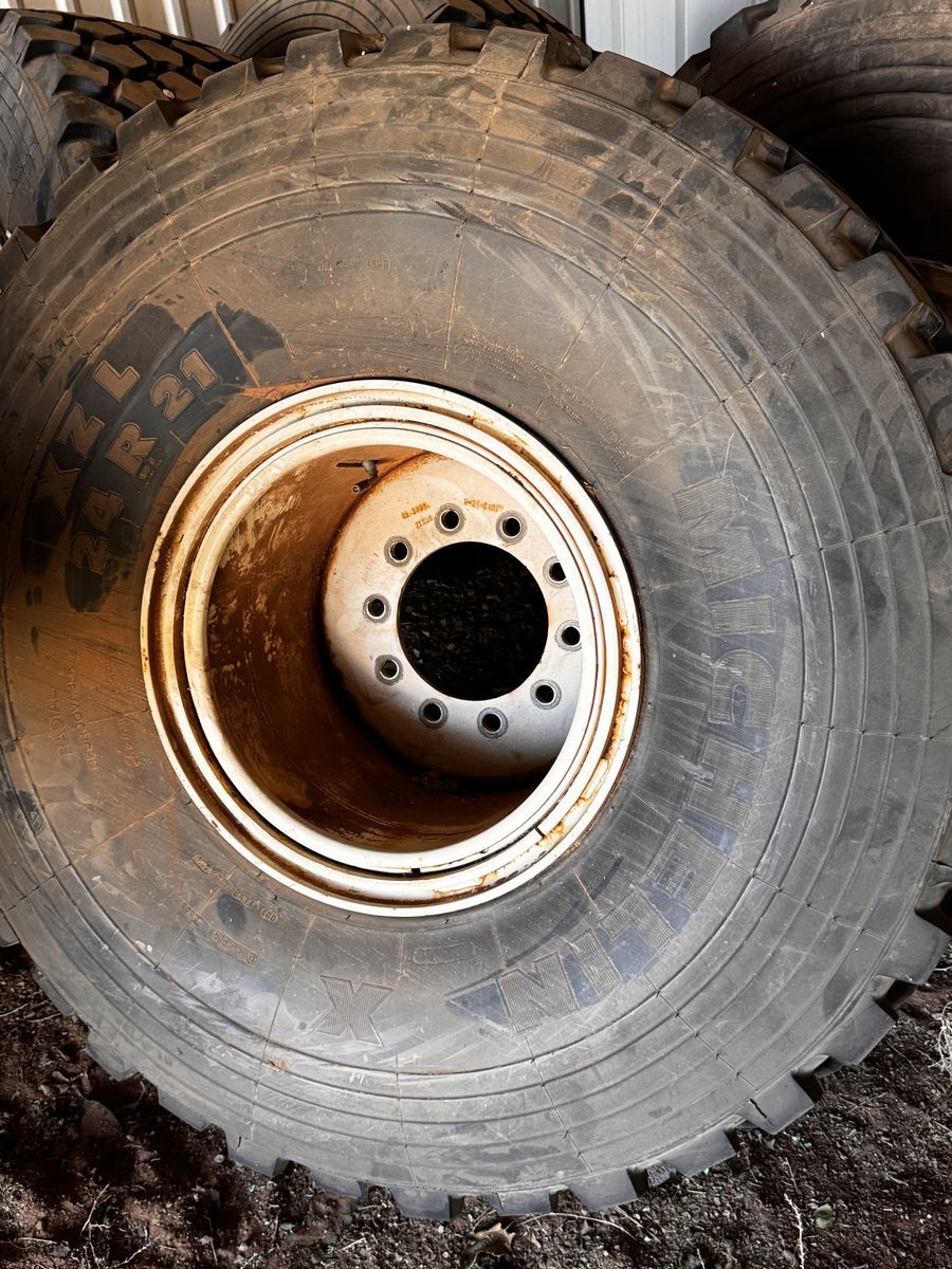  Michelin tires