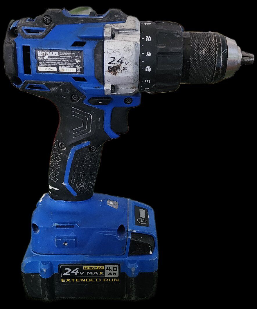 Kobalt Drill with 4.0amp battery and charger
