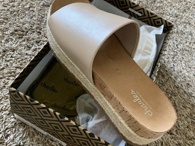 Charles by Charles David Bustle Nude Smooth Platform Espadrille Sandals Women's Size 8M