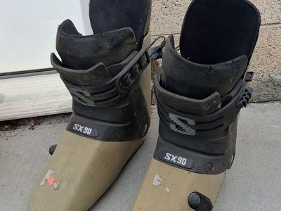 Vintage Salomon SX90 Rear Entry Ski Boots White Red Size 325 mm