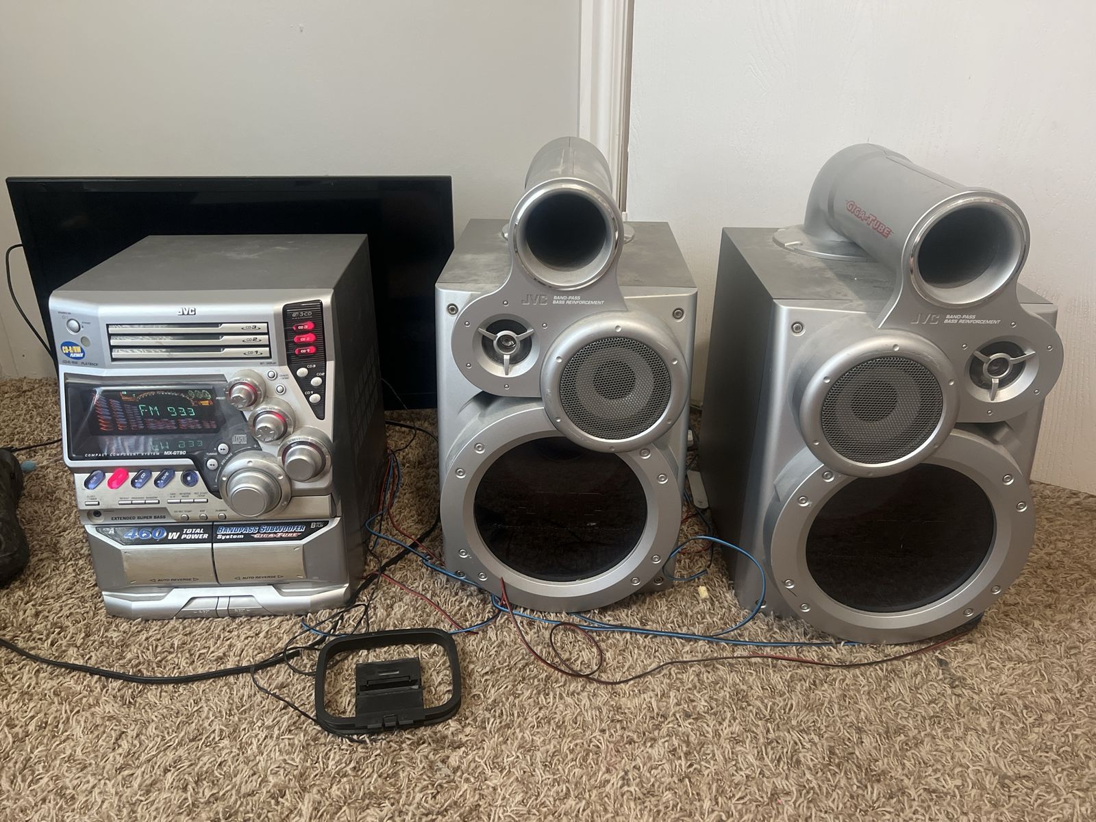 JVC MX-GT90 Compact Component System Giga-Tube 460W Stereo with Speakers