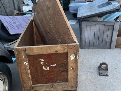 Vintage Wooden Shipping Crate - Large Wood Storage Box with Lid, Industrial Decor