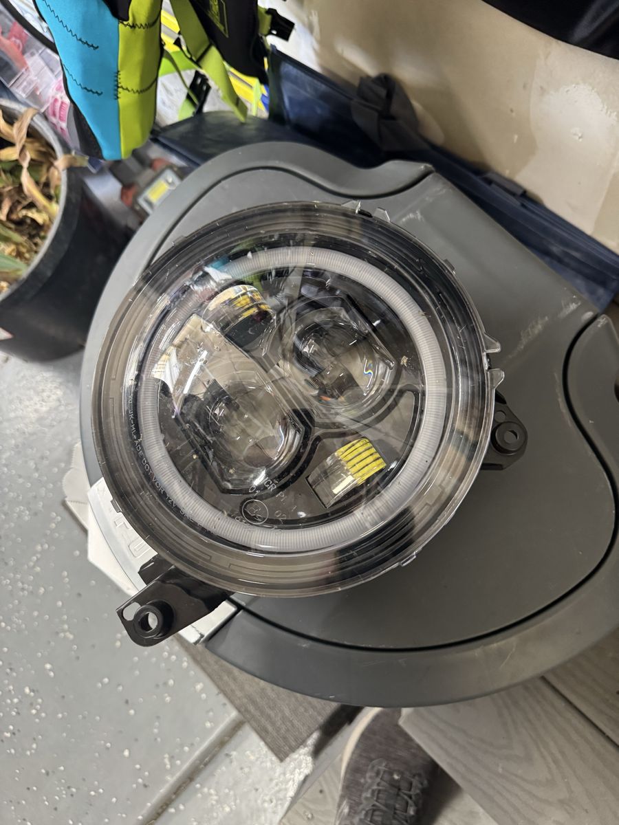 Jeep Gladiator headlights