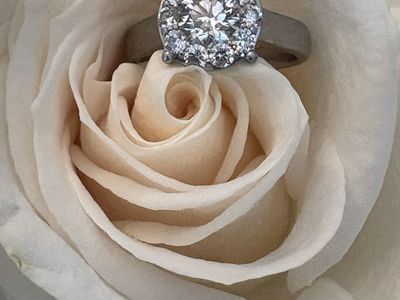 Stunning Women's Platinum Diamond Cluster Ring - Size 7, Round Brilliant Cut