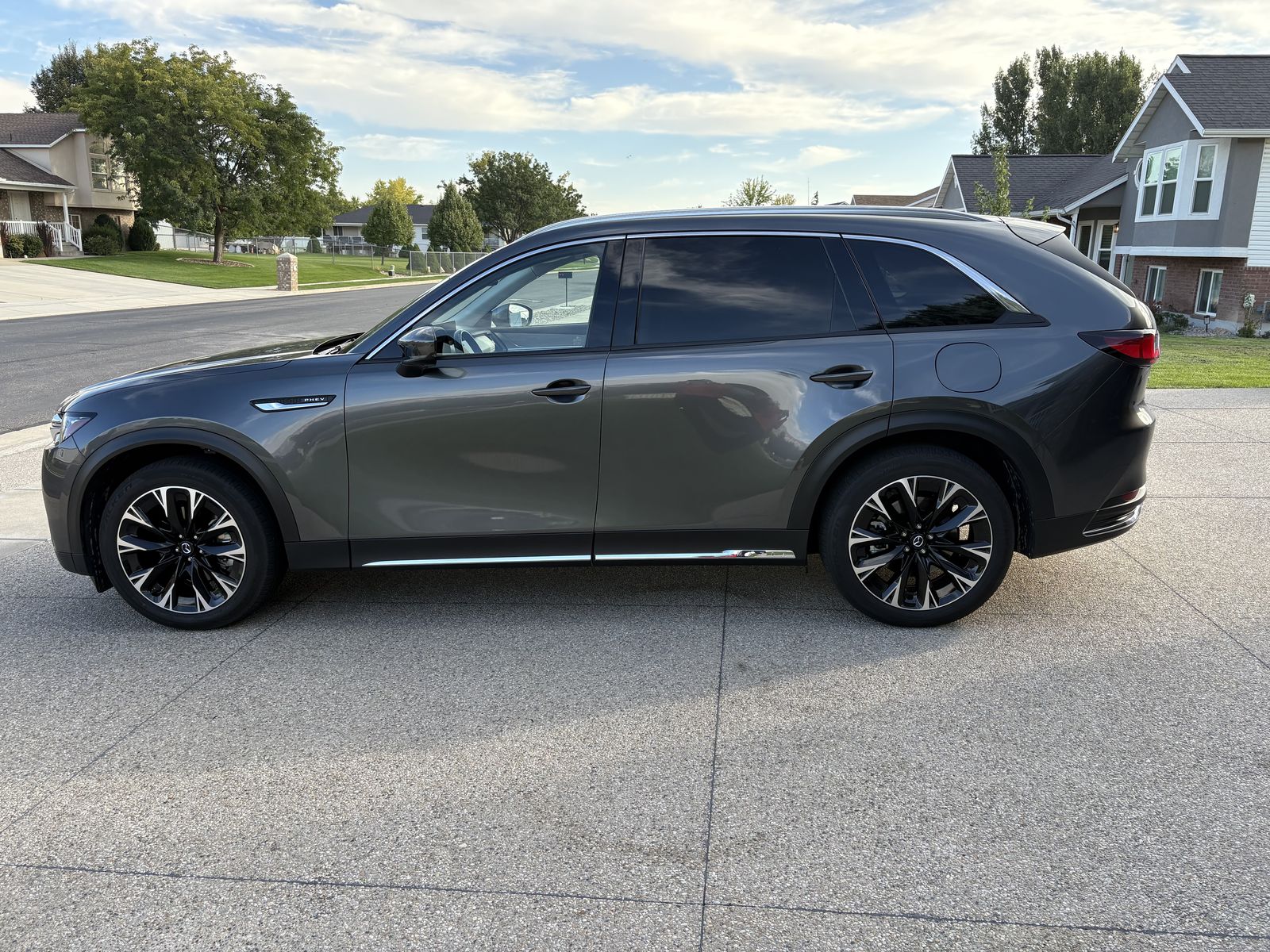 2024 Mazda CX-90 Plug-in Hybrid Premium Plus