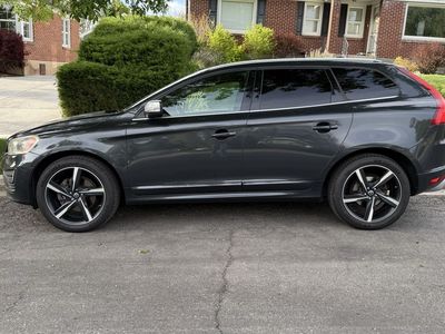 2015 Volvo XC60 T6 R-Design Premier Plus