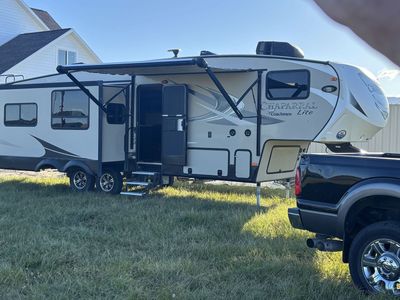 2017 Coachman chaparral light 5th wheel