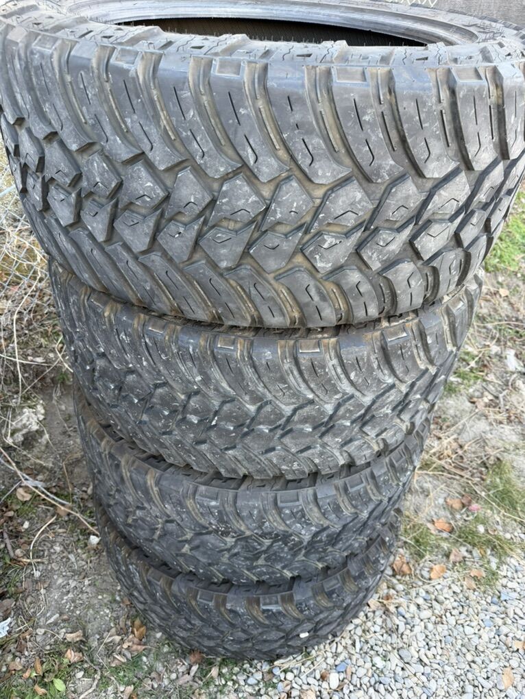 37x13.5x24 AMP M/T Set Of 4 Tires