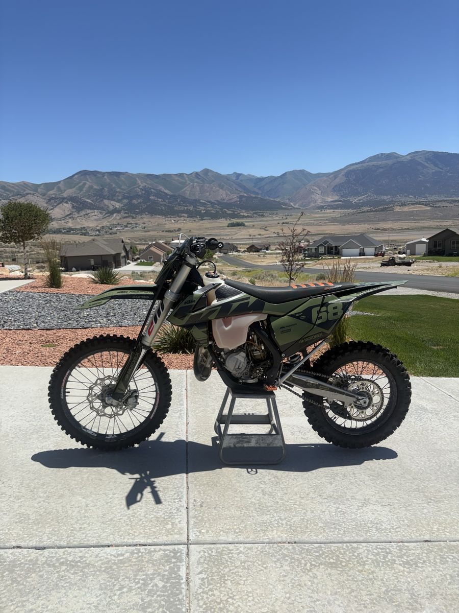 2017 XC-W 150