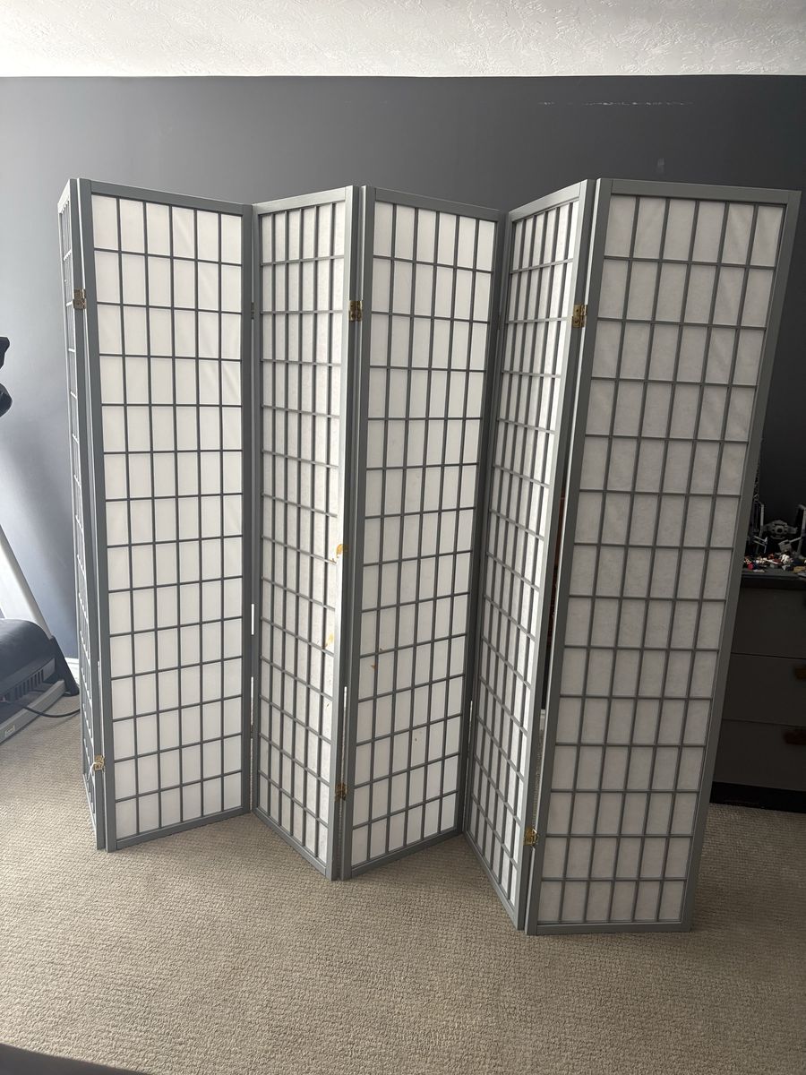 6-Foot Tall 4-Panel Folding Room Divider / Privacy Screen – $60