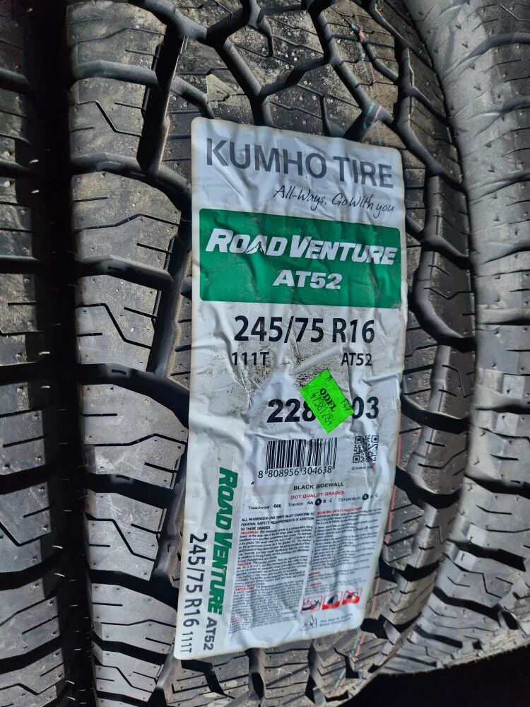 245/75r16 kumho road venture at52