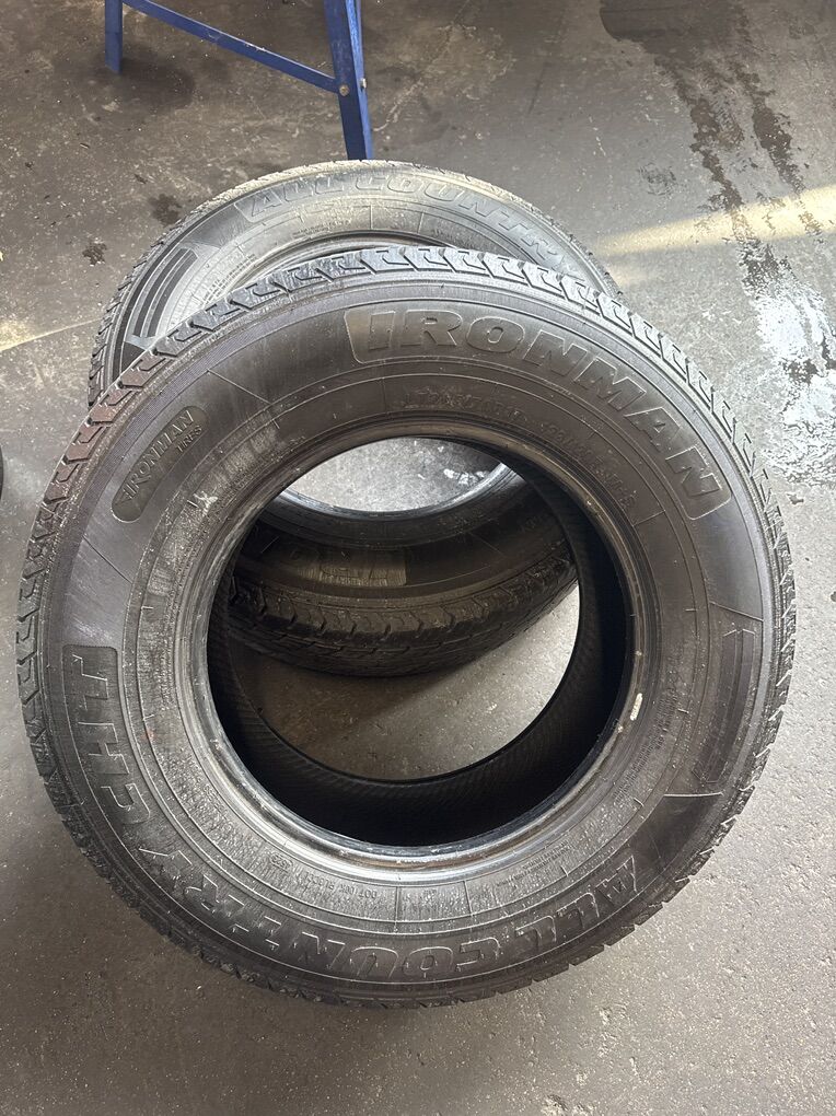 Set Of Tires 265/70R17 Ironman
