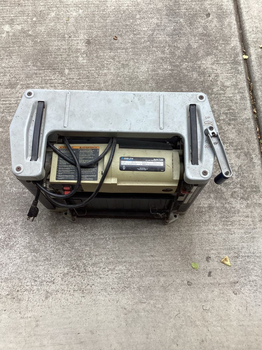 Delta ShopMaster TP300 12" Benchtop Planer