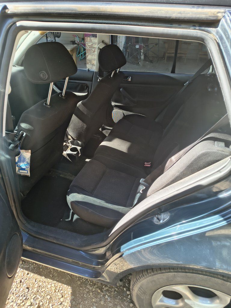 Main image 8