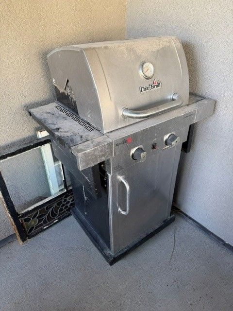 Free BBQ and Smoker