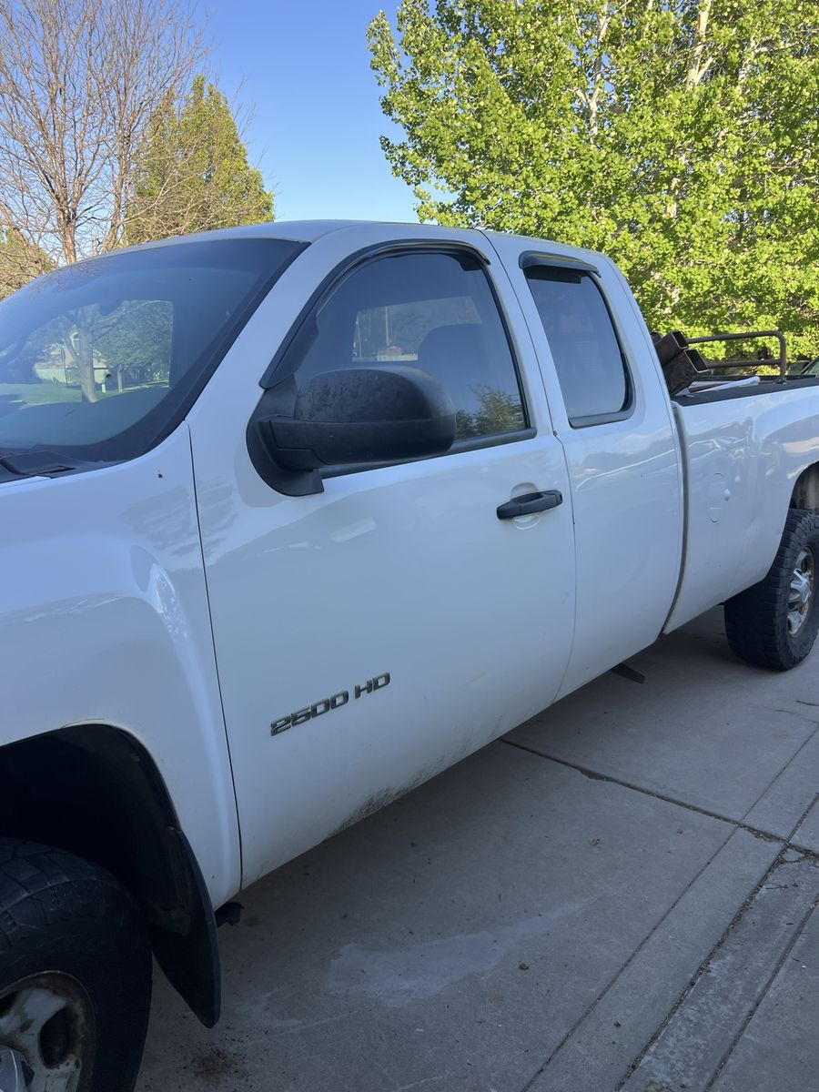 2011 Chevy 2500 HD Parts