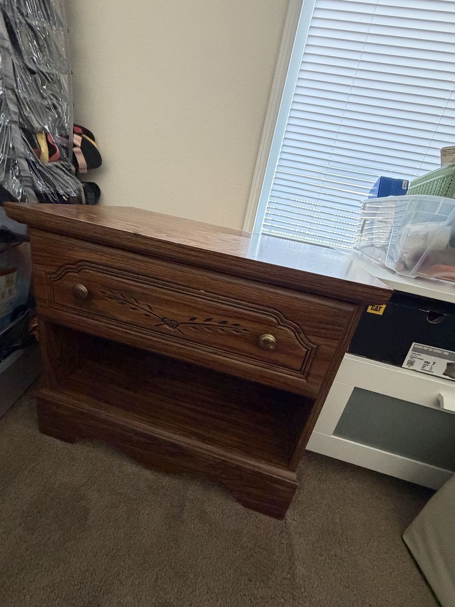 FREE Night stand