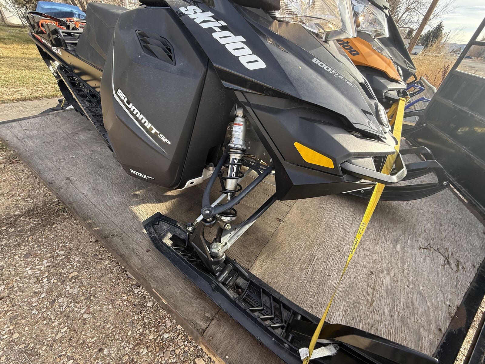 2014 Ski doo summit sp 800 154 track 1350 miles