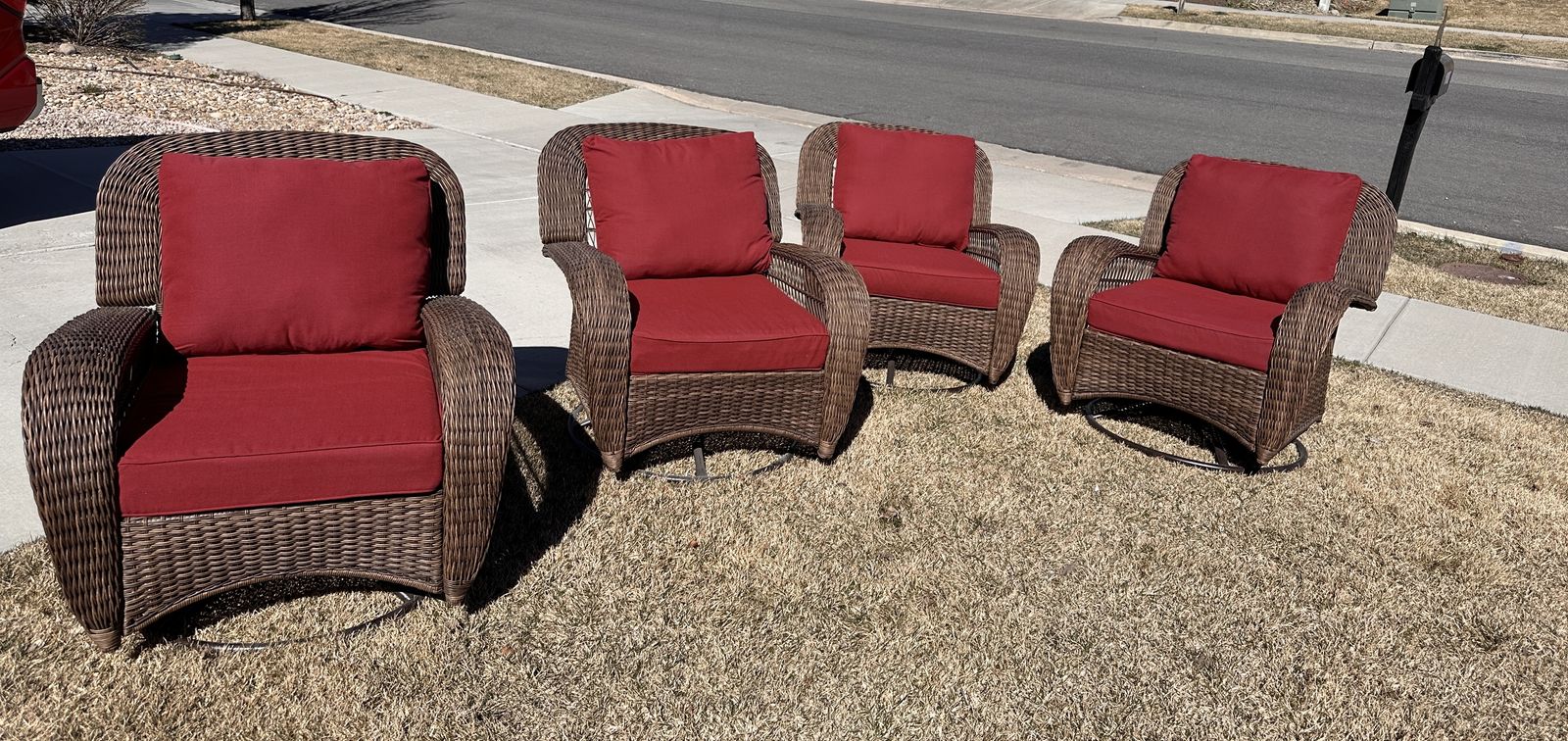 HALF PRICE THIS WEEKEND ONLY Hampton Bay Wicker