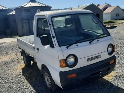 Suzuki Carry Kei truck