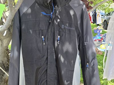 Mens Large Snowboarding Coat