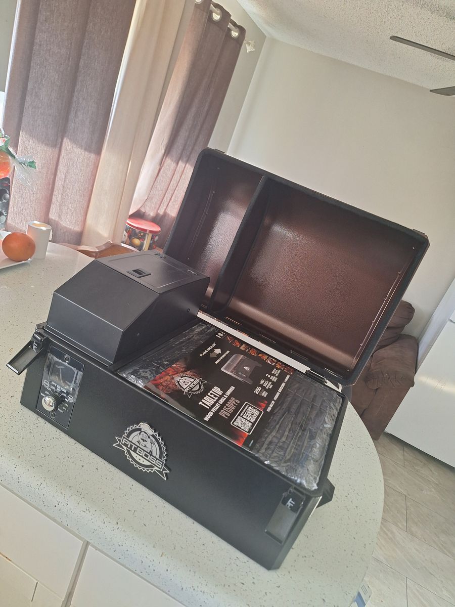 Brand new pellet grill for summer!!