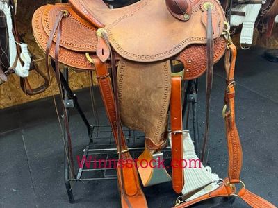 15.5" Burns saddlery - Wade