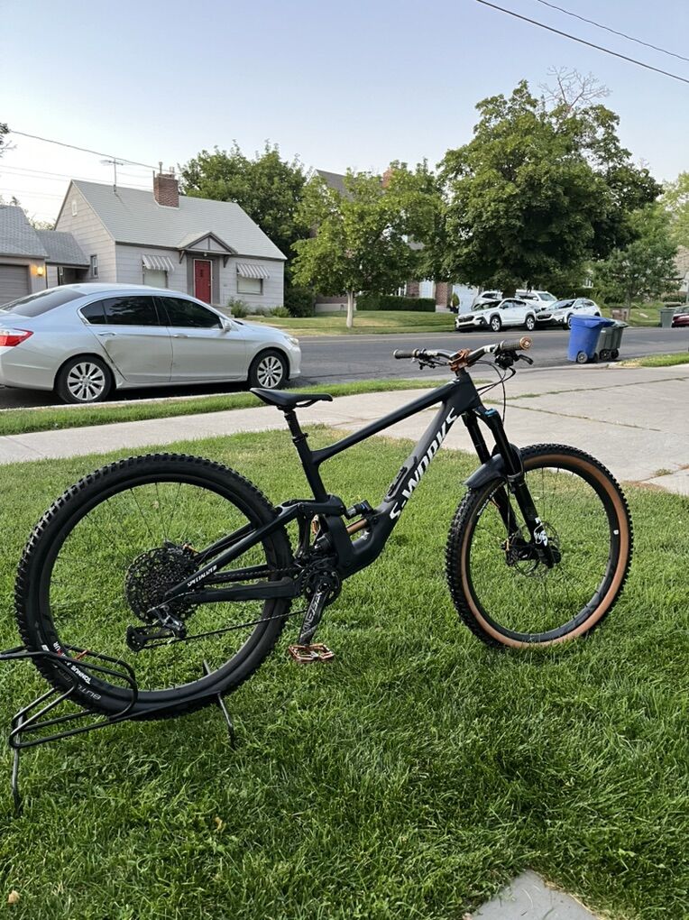 NEED GONE- 2023 Specialized Enduro S4 (Large)