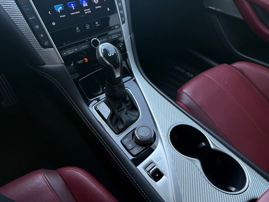 Main image 30