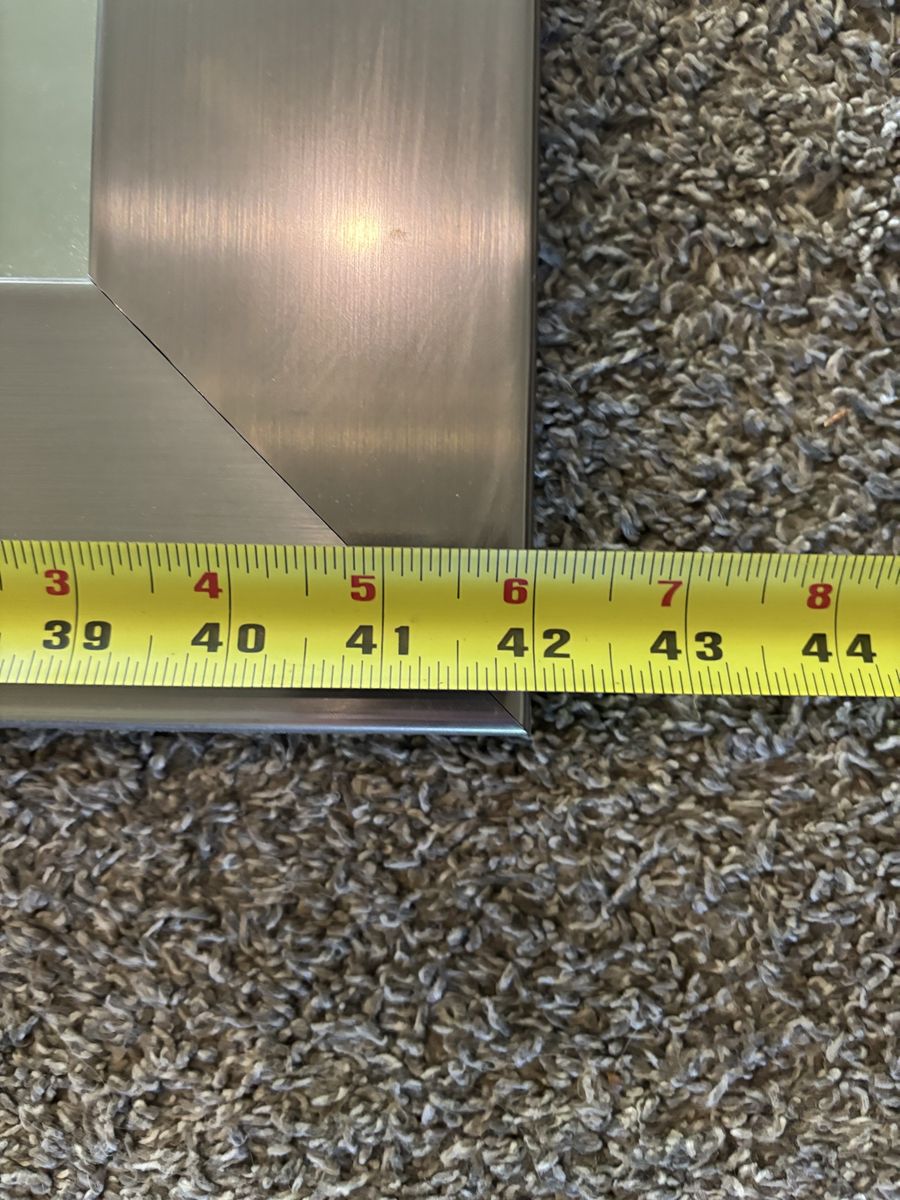 Main image 3