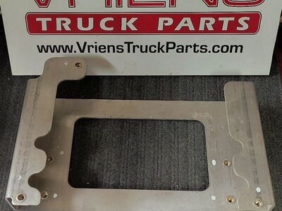 Peterbilt 579 Bracket