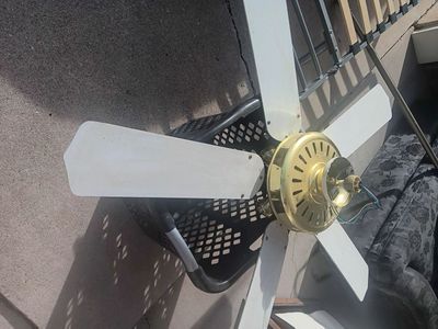 Celling Fan with 4 lights