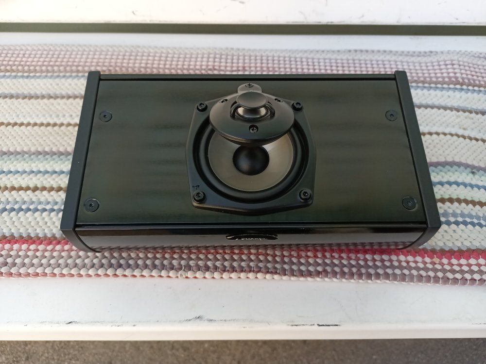 Main image 8