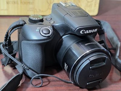 Canon Powershot SX60 16.1MP Digital Camera